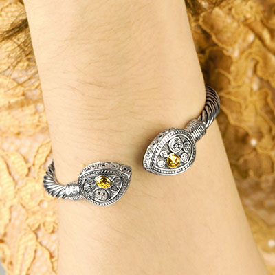 Gold & Silver bracelet, scale dragon chain round 6mm, spring lock with 18K gold hammer motif and white topaz pave stones