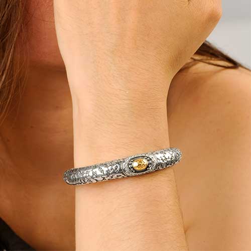 Gold & Silver bracelet, scale dragon chain round 6mm, spring lock with 18K gold hammer motif and white topaz pave stones